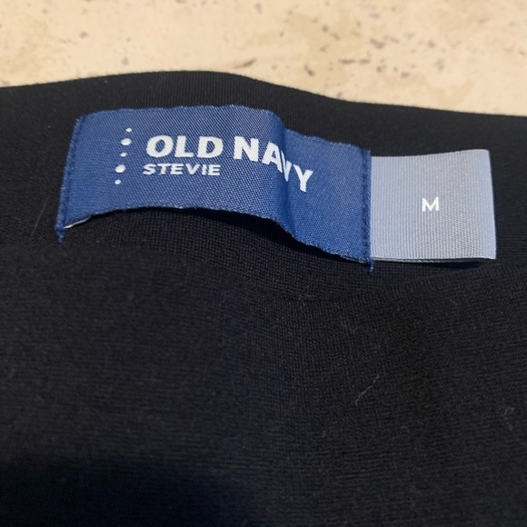 Old Navy Stevie Black Pull-On Pants - Size M - Picture 2 of 5